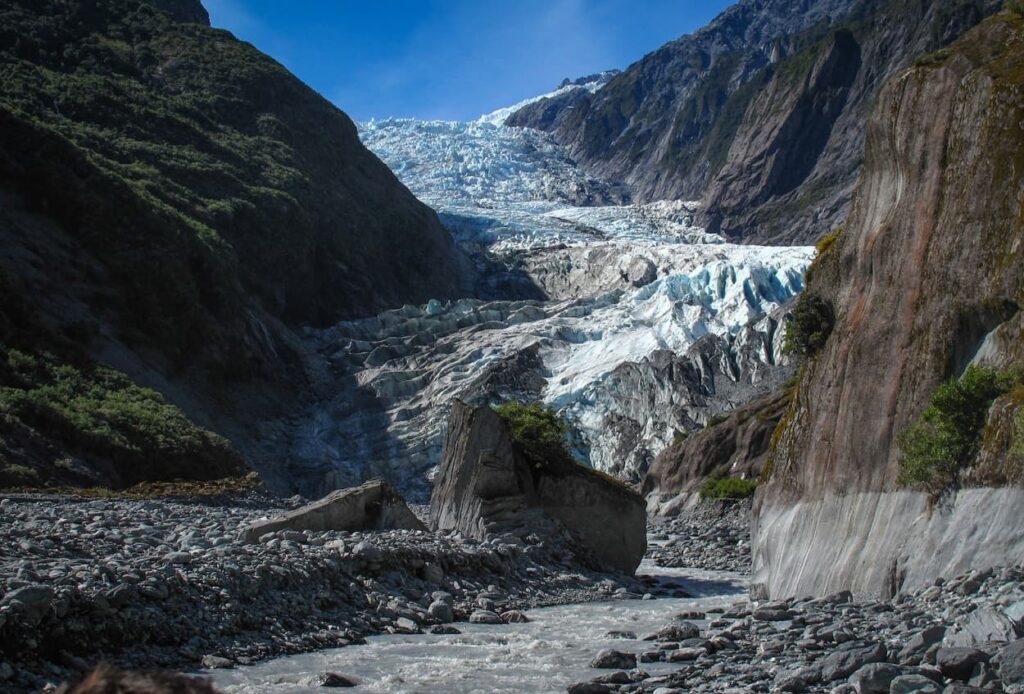 The Fox and Franz Josef Glaciers: A Natural Wonder of New Zealand