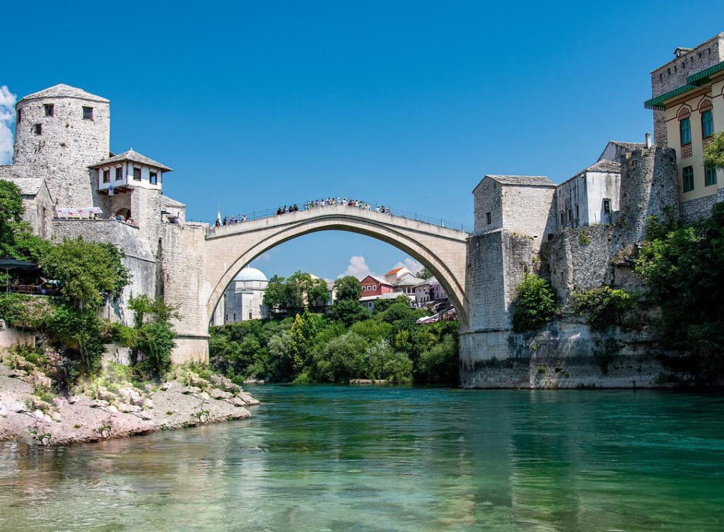 12 Beautiful Bridges in the World - Amazing Architecture | World Famous ...